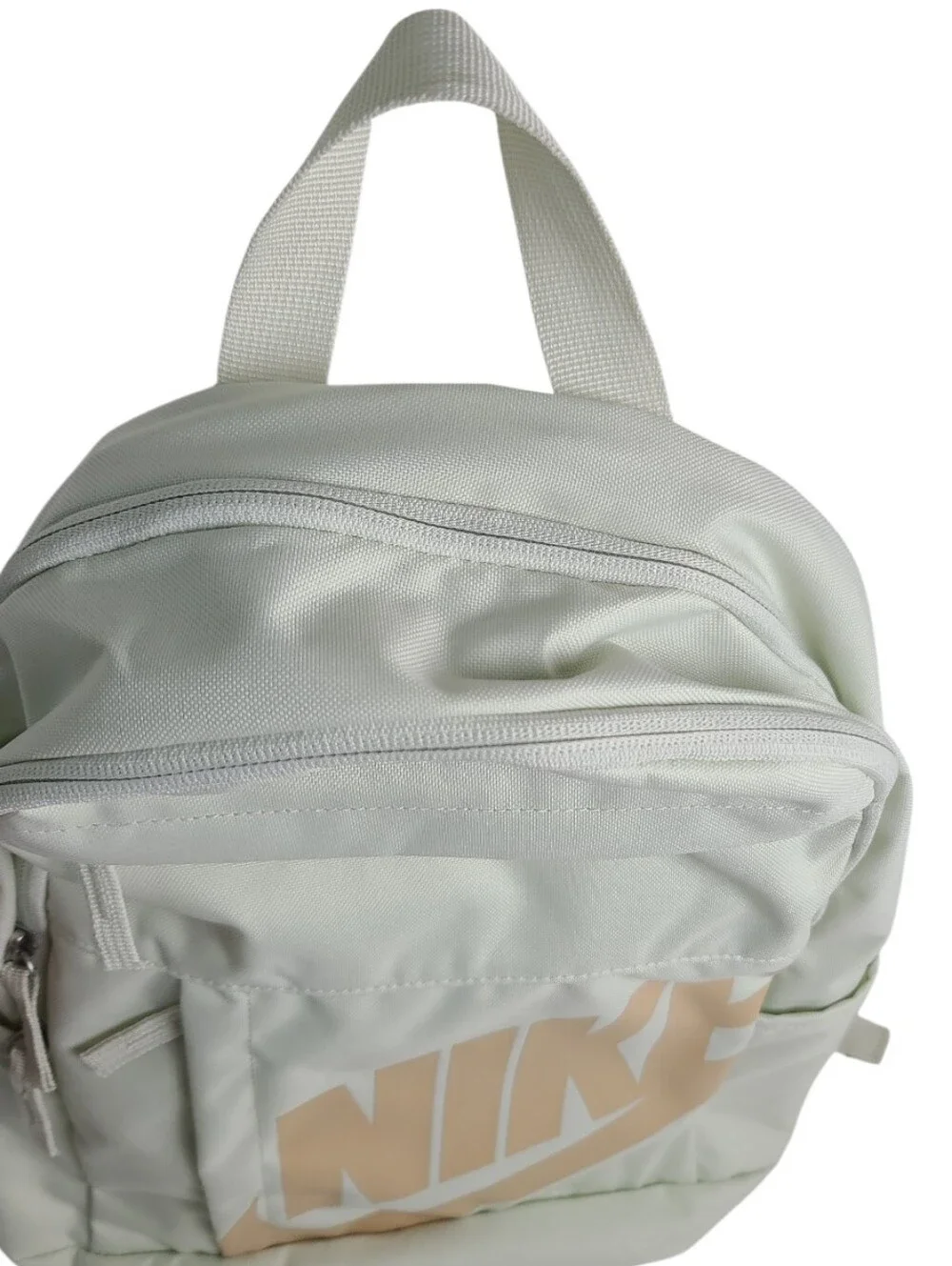 Nike nwt mulriple
